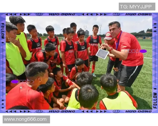 足球明星穿假鞋事件引发热议揭示体育界潜规则与商业利益的复杂关系 足球明星穿假鞋事件引发热议揭示体育界潜规则与商业利益的复杂关系