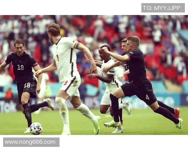 重庆足球队在世锦赛中的强劲表现与未来发展潜力分析